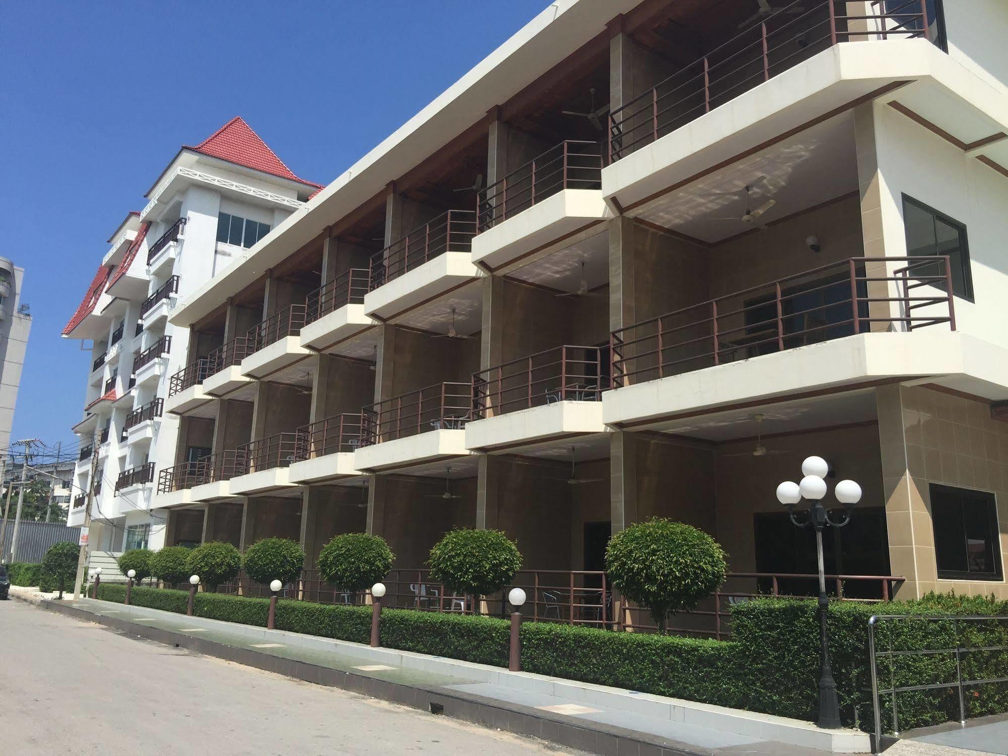 Marsi Pattaya Exterior foto